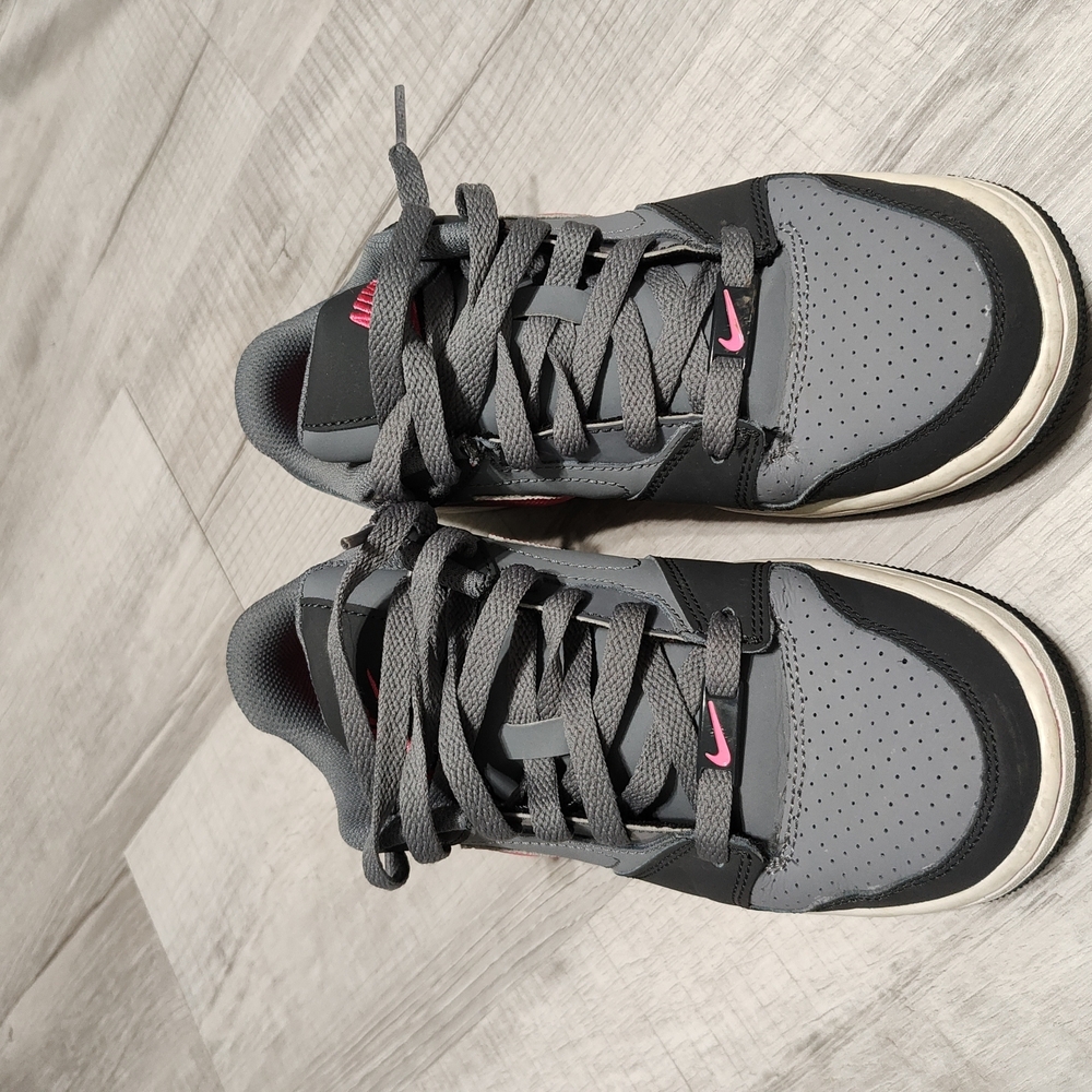 Nike Kids Sneakers - Gray and Black with Pink Accents